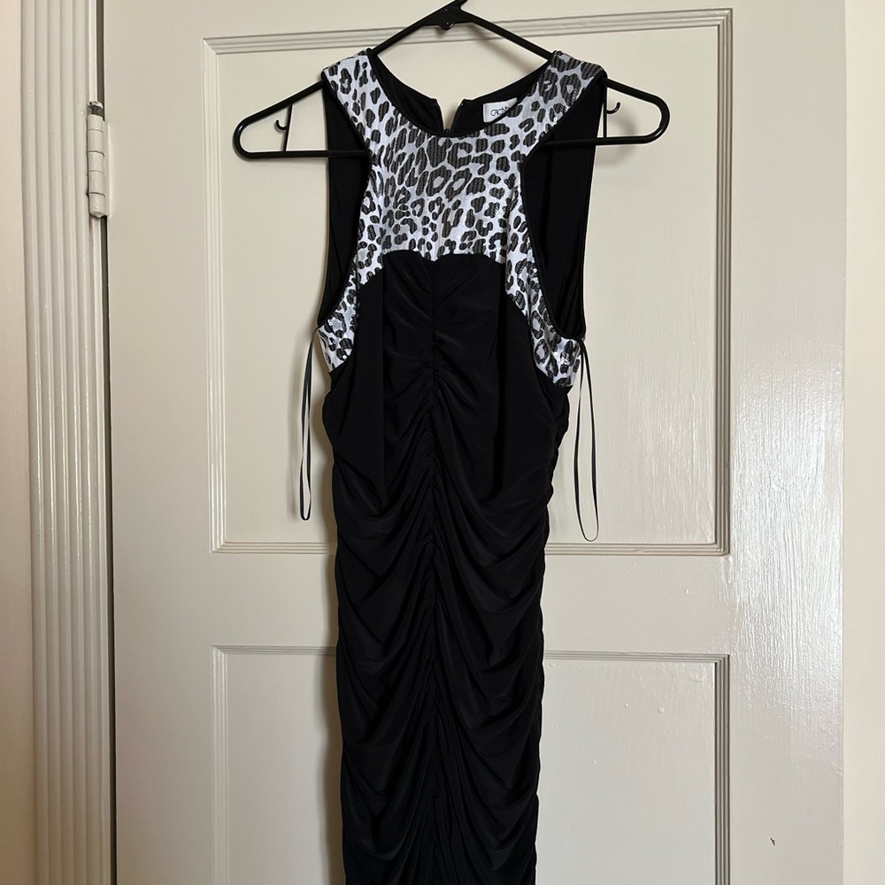 Cache dress